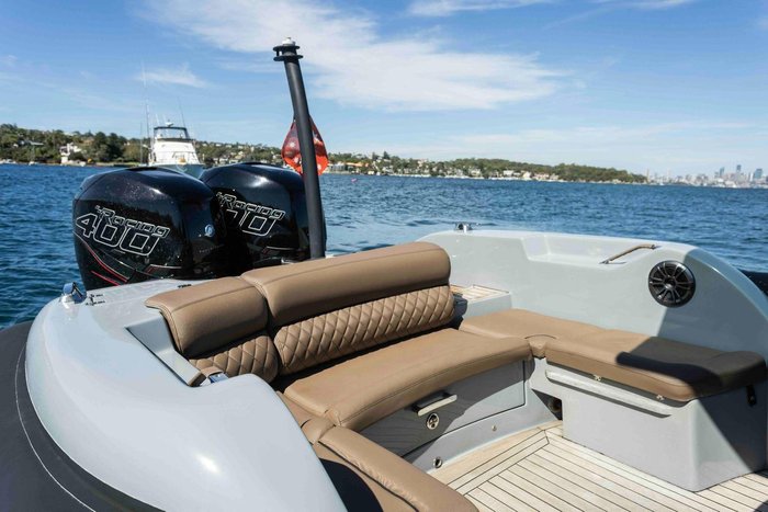 2017 TechnoHull SeaDNA 999G5