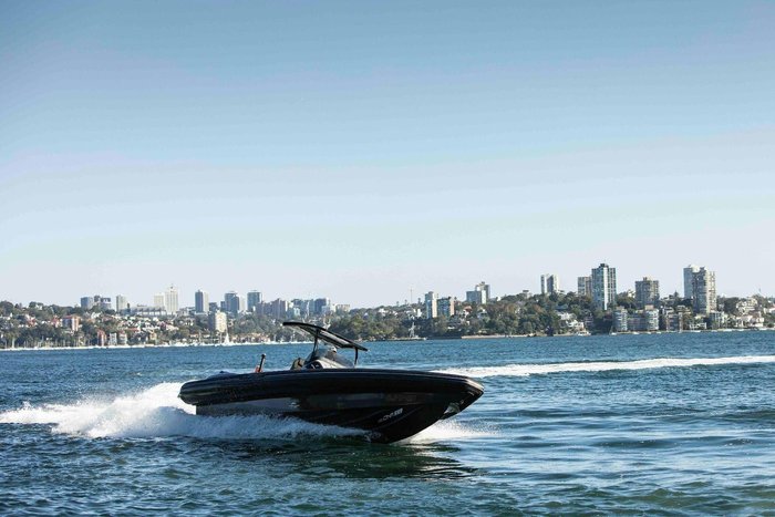 2017 TechnoHull SeaDNA 999G5