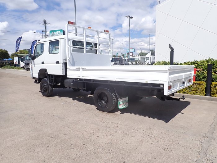 2013 MITSUBISHI CANTER FG WHITE