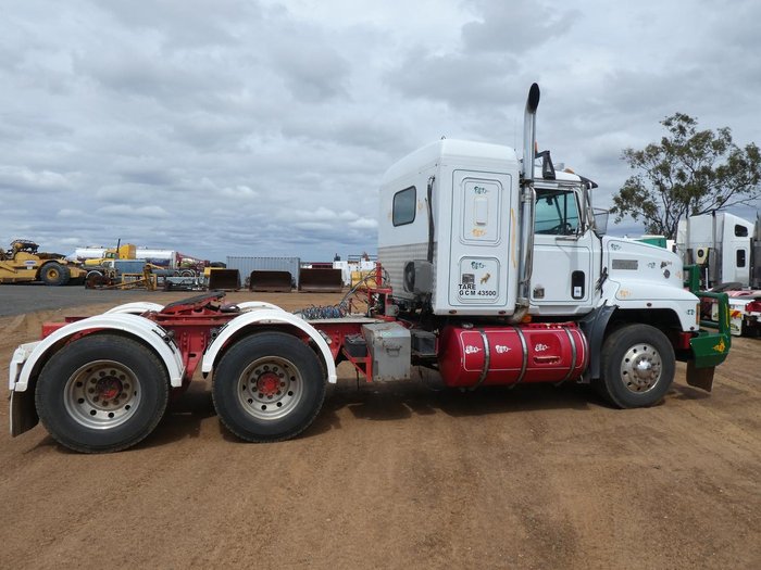 1993 Mack Chr Elite WHITE