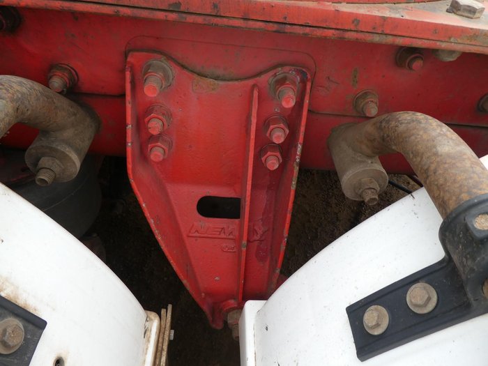 1993 Mack Chr Elite WHITE