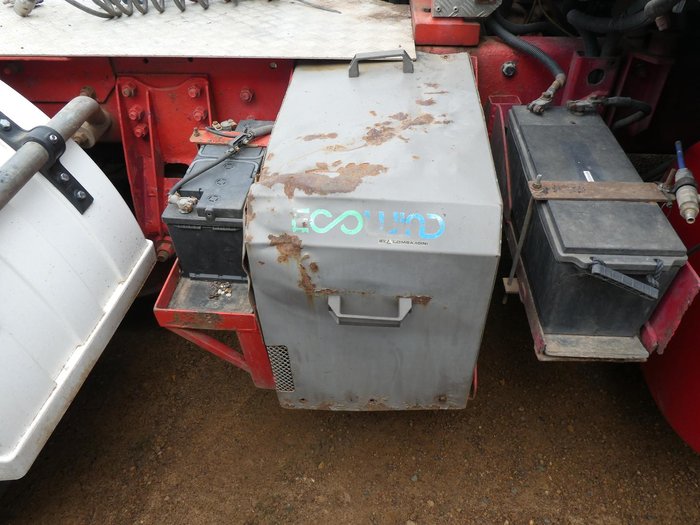 1993 Mack Chr Elite WHITE