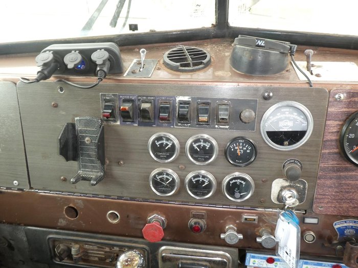 1980 Kenworth W924