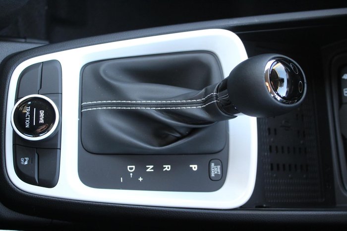 2025 Hyundai Venue Active