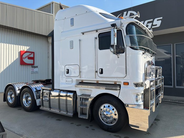 2014 Kenworth K200 Big Cab (Repowered With X15 Engine + Warranty) In Stock Now! White