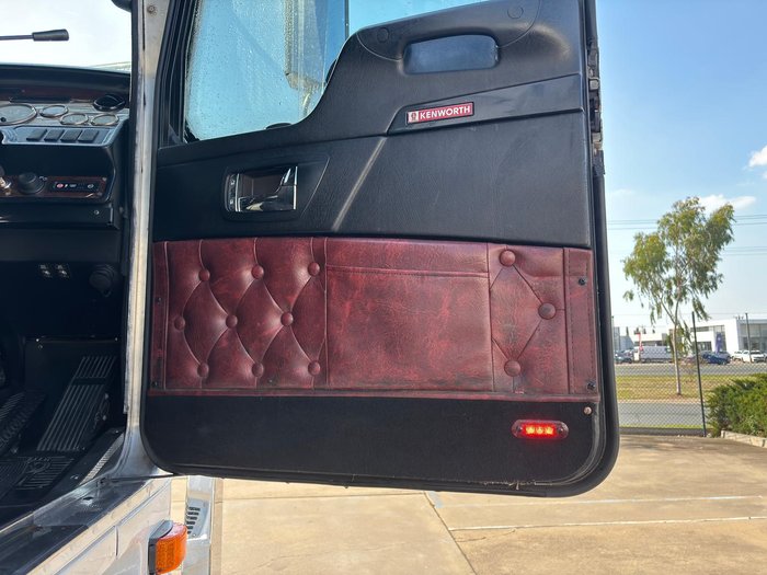 2014 Kenworth K200 Big Cab (Repowered With X15 Engine + Warranty) In Stock Now! White