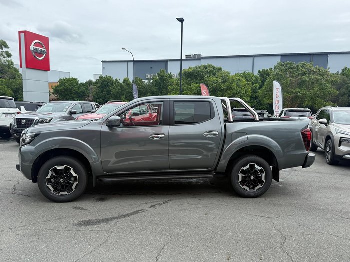 2024 Nissan Navara ST-X