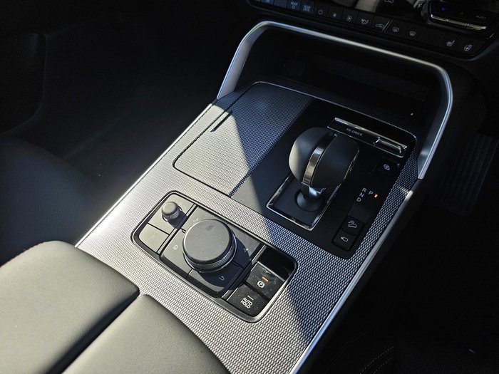 2024 Mazda CX-80 P50e GT