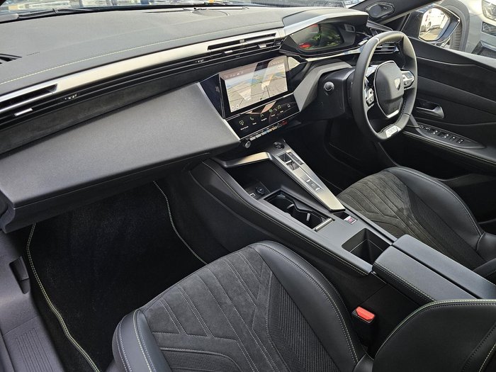 2025 Peugeot 308 GT Hybrid