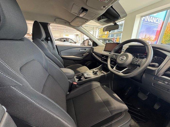 2025 Nissan QASHQAI ST-L