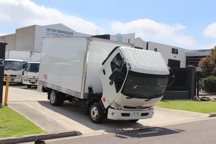 2023 Hino 616 - 300 Series 616 AUTOMATIC WHITE