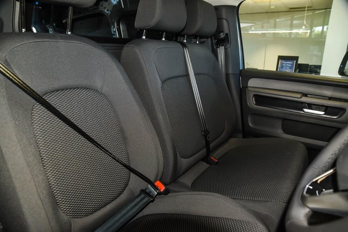 2025 Volkswagen ID. Buzz Cargo BEV550