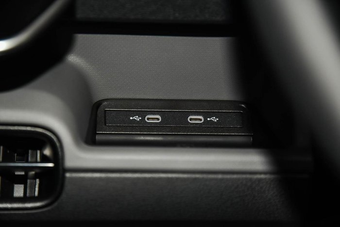 2025 Volkswagen ID. Buzz Cargo BEV550