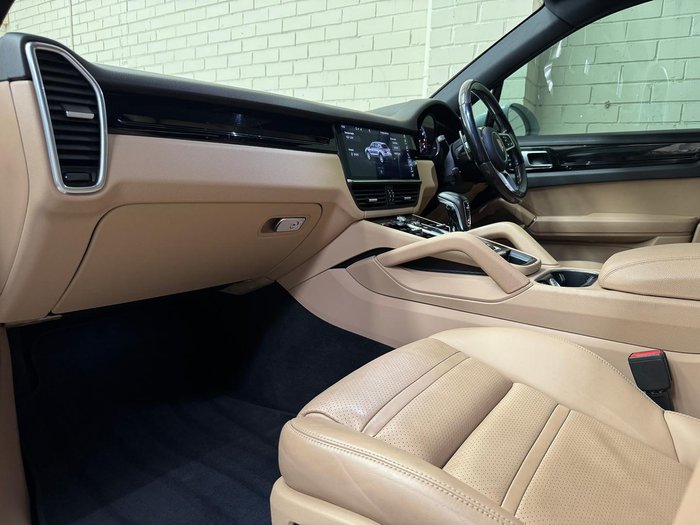 2018 Porsche Cayenne S 9YA MY19 4X4 On Demand White