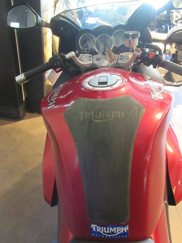 2006 Triumph Sprint ST 1050 Sprint Red