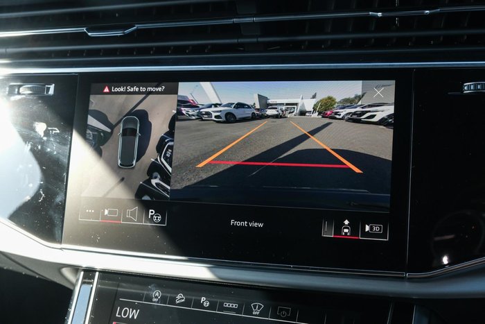 2025 Audi Q7 55 TFSI S line