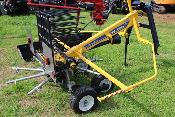 0 New Holland Prorotor 320 Rotary Rake