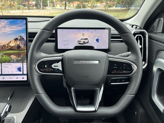 2024 Jaecoo J7 Track