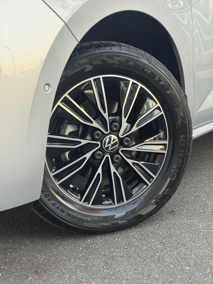 2025 Volkswagen Multivan TDI360 Life