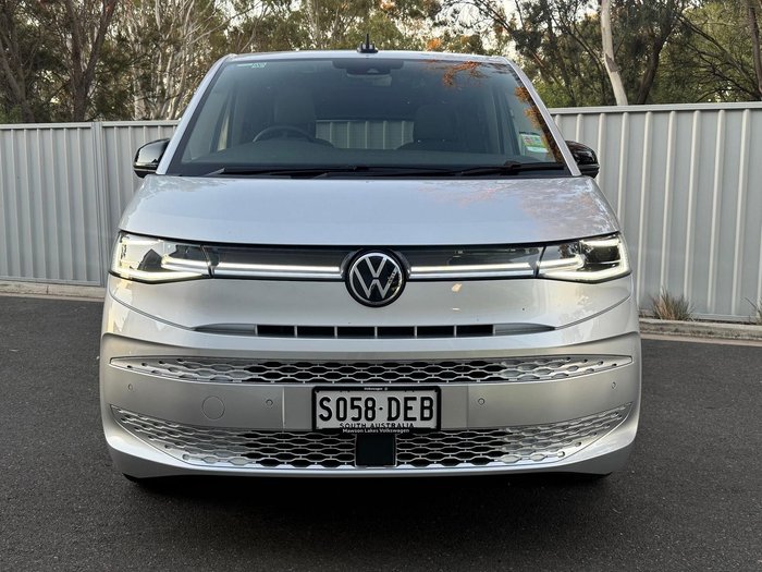 2025 Volkswagen Multivan TDI360 Life