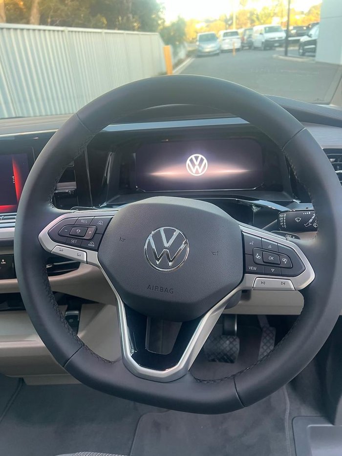 2025 Volkswagen Multivan TDI360 Life