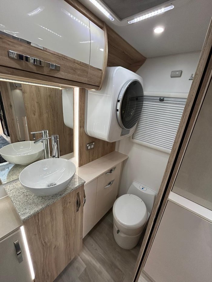 2026 Avan Ovation M7