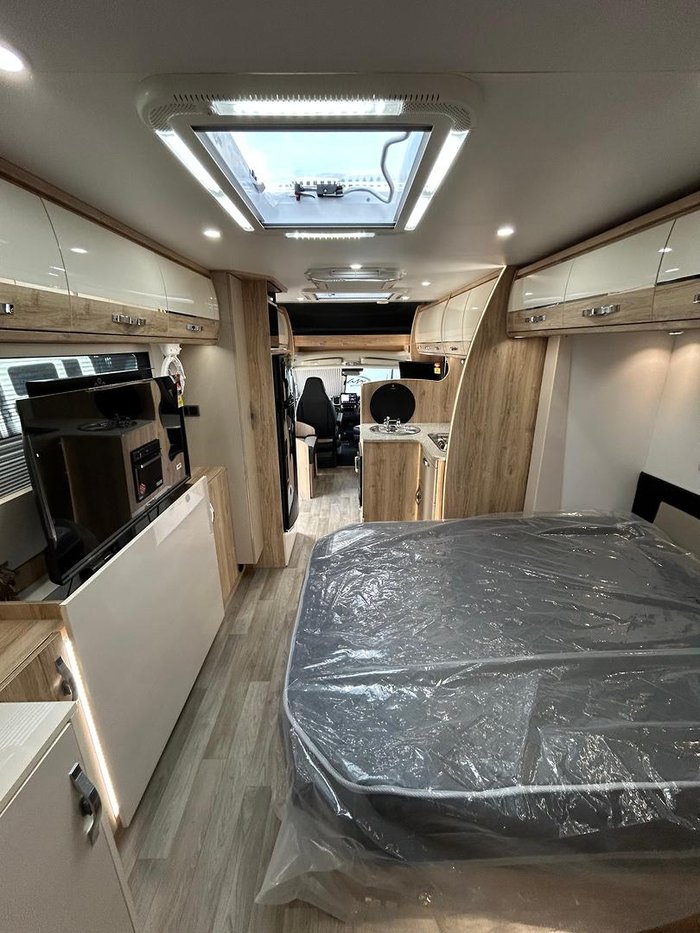 2026 Avan Ovation M7