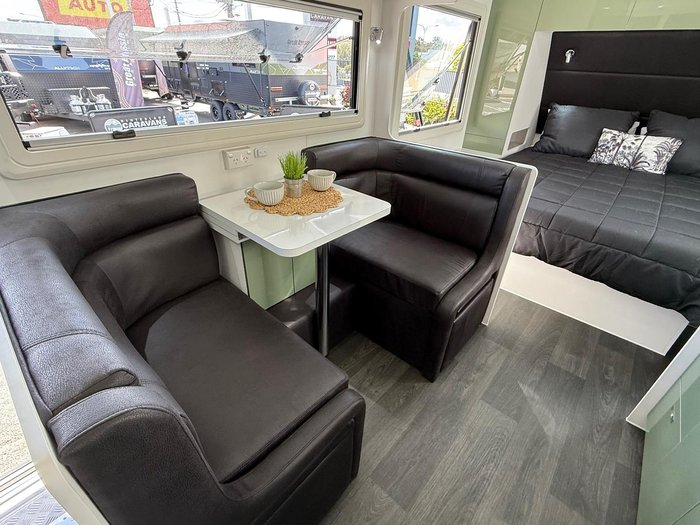 2025 Urban Caravans Tourer 18'6