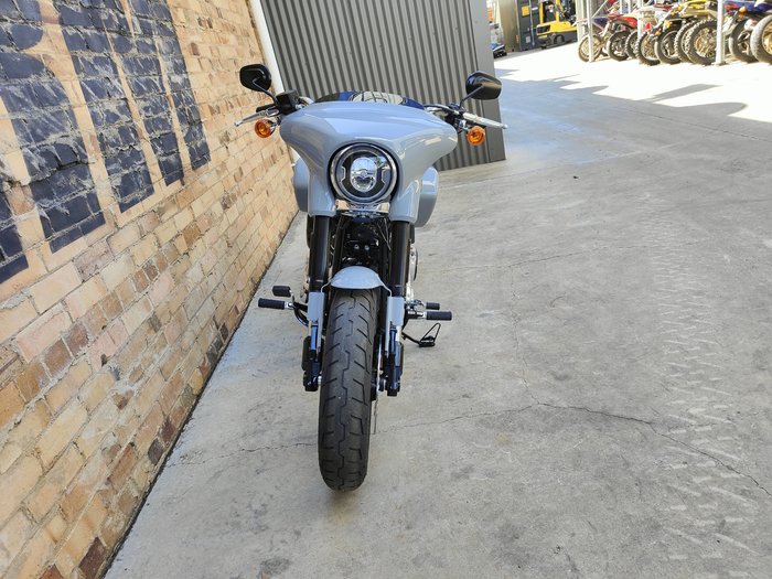 2024 HARLEY-DAVIDSON SPORT GLIDE 107 (FLSB) ROAD GREY