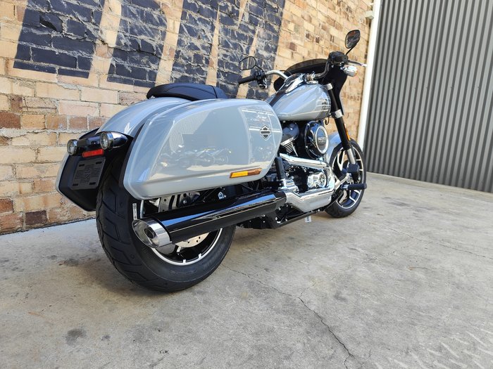 2024 HARLEY-DAVIDSON SPORT GLIDE 107 (FLSB) ROAD GREY