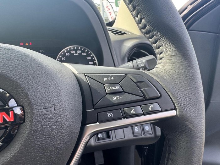 2025 Nissan Navara PRO-4X
