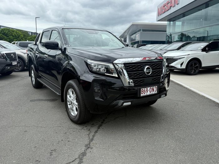 2024 Nissan Navara ST