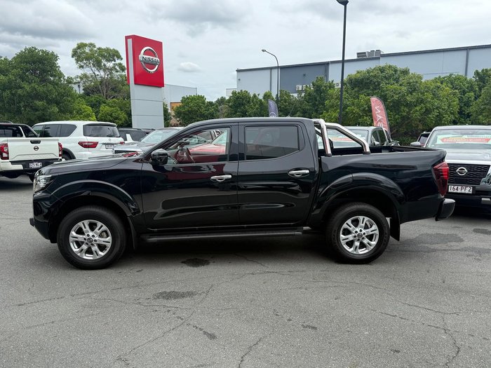 2024 Nissan Navara ST