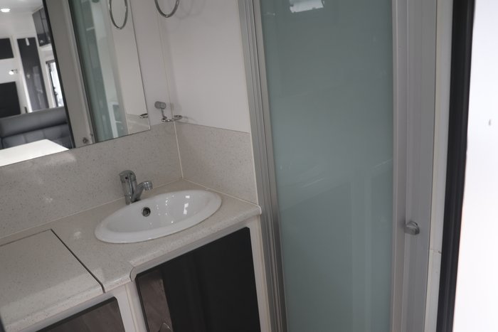 2019 LAVISTA PALOMA 19'6 