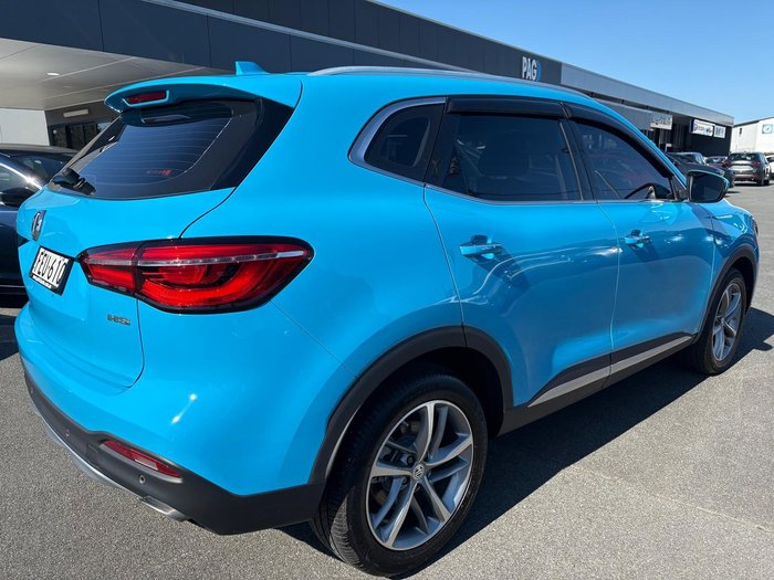 2022 MG HS Excite