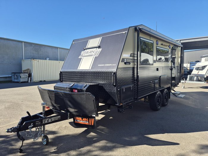 2025 Urban Caravans X-Terrain 20 - Club Lounge