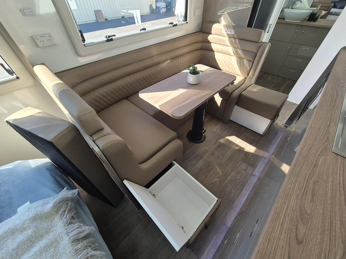 2025 Urban Caravans X-Terrain 20