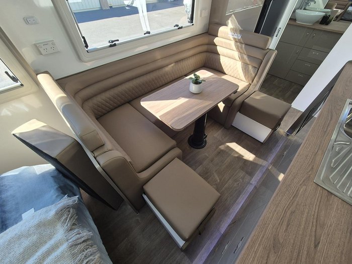 2025 Urban Caravans X-Terrain 20