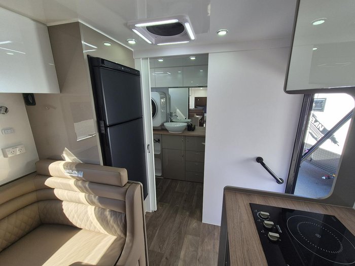 2025 Urban Caravans X-Terrain 20