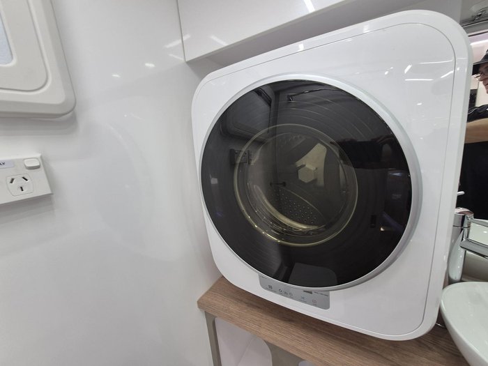 2025 Urban Caravans X-Terrain 20