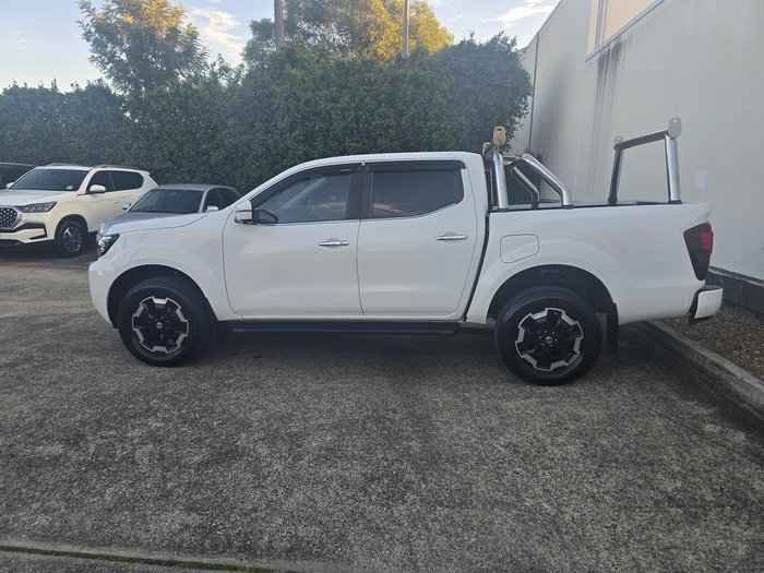 2021 Nissan Navara ST-X D23 MY21.5 4x2 Solid White