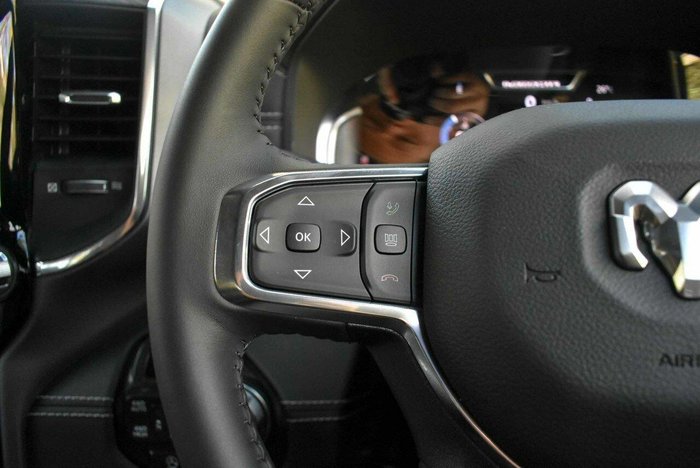 2024 RAM 1500 Laramie Sport RamBox