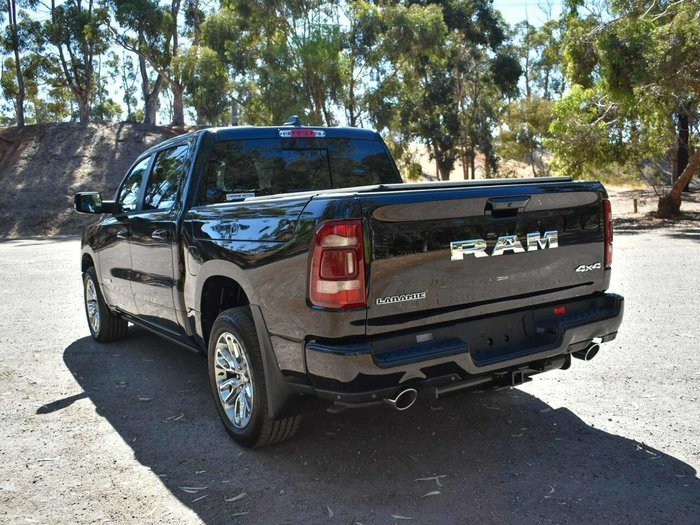 2024 RAM 1500 Laramie Sport RamBox