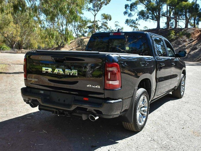 2024 RAM 1500 Laramie Sport RamBox