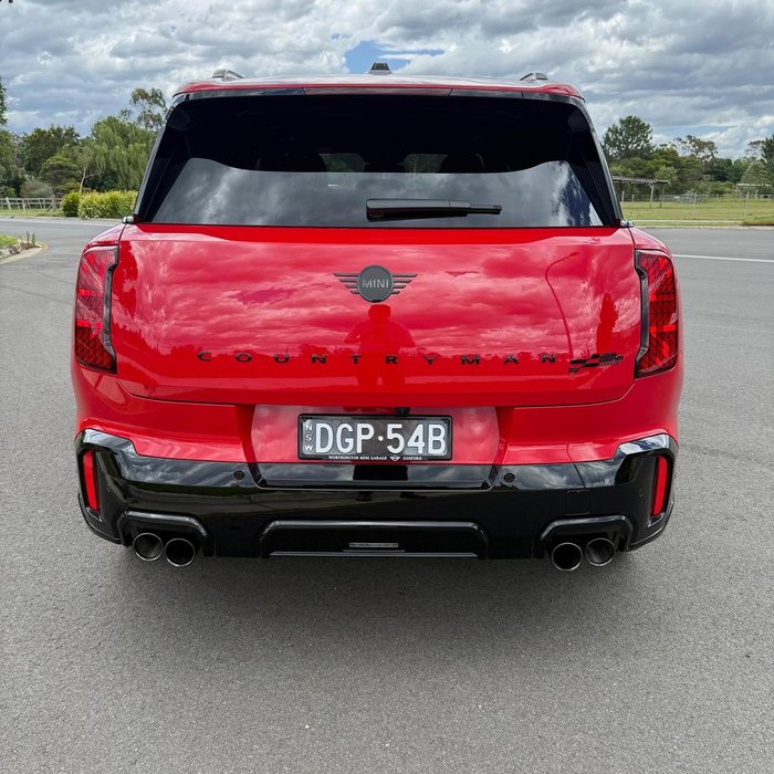 2025 MINI Countryman JCW Favoured