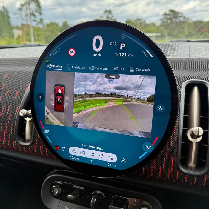 2025 MINI Countryman JCW Favoured