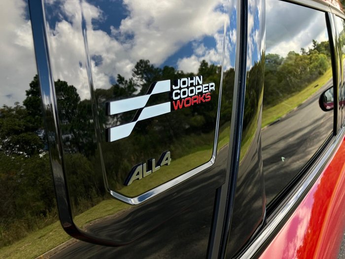 2024 MINI Countryman JCW Favoured