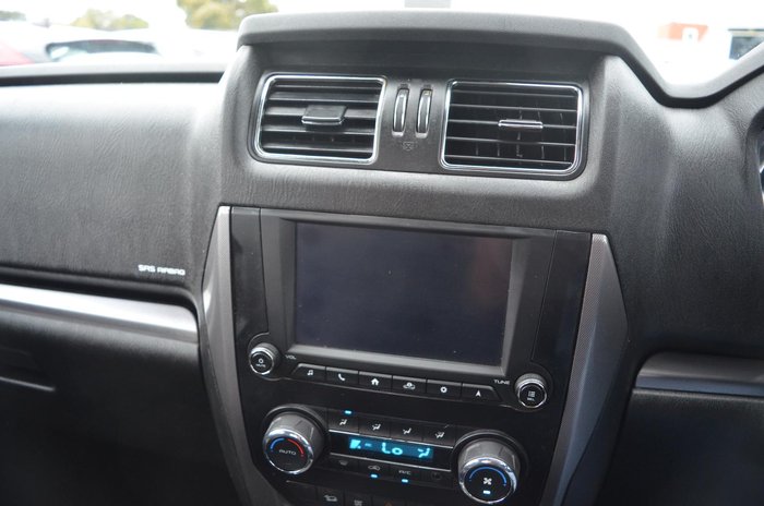 2022 Mahindra PIK-UP S11