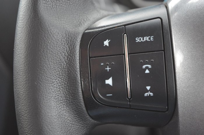 2022 Mahindra PIK-UP S11