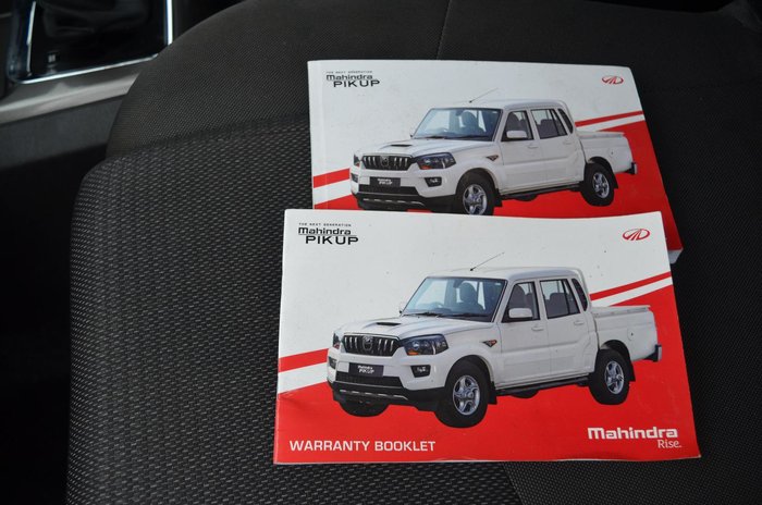 2022 Mahindra PIK-UP S11